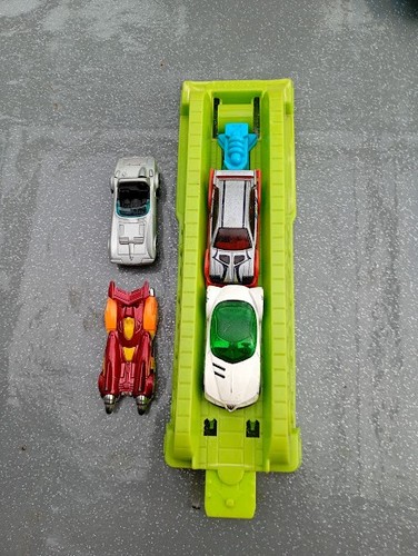 Hot wheels green - hot, car