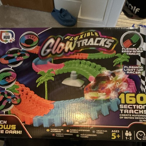 Toy hub flexible glow tracks - toy,